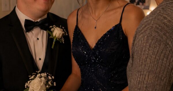 At 6, I Promised My Best Friend We’d Go to Prom Together, But Mom Had